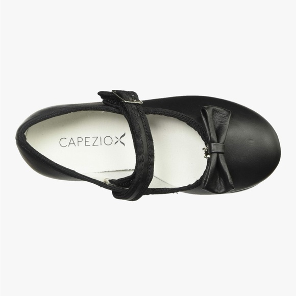 Capezio size 2.5 Mary Jane Tap Shoe LIKE NEW - Picture 1 of 7